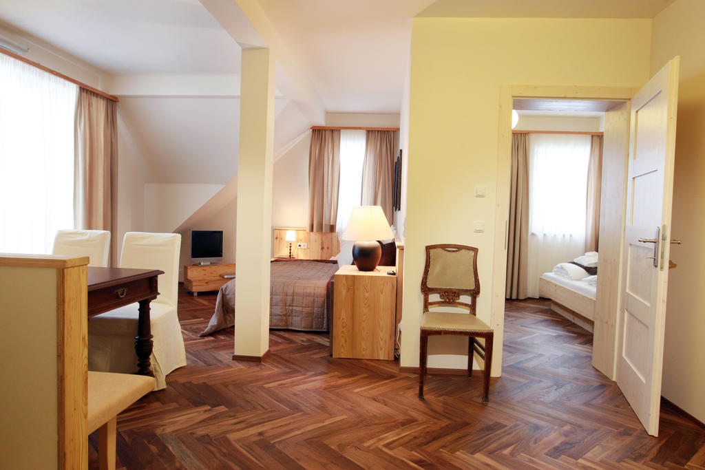 Hotel Fahrnberger Göstling an der Ybbs الغرفة الصورة