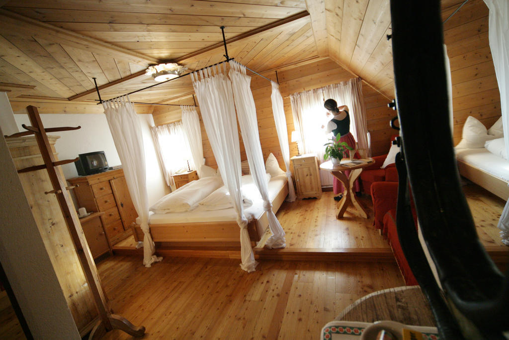 Hotel Fahrnberger Göstling an der Ybbs الغرفة الصورة